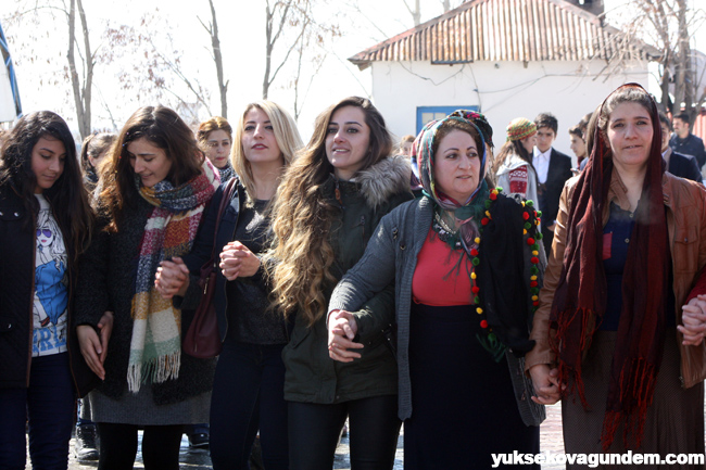 Yüksekova'da kadınlar günü kutlandı 27