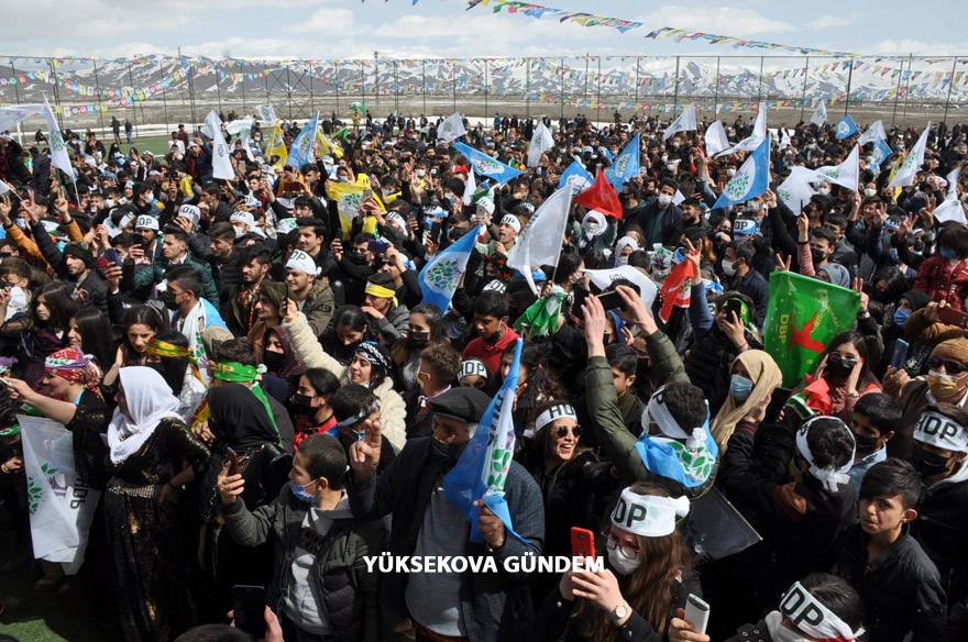 Yüksekova'da Newroz Kutlandı 13