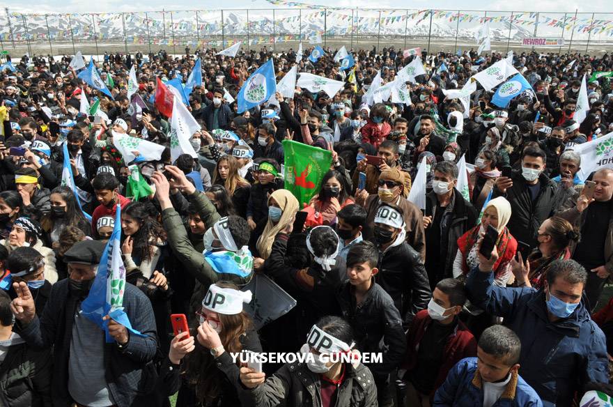 Yüksekova'da Newroz Kutlandı 14