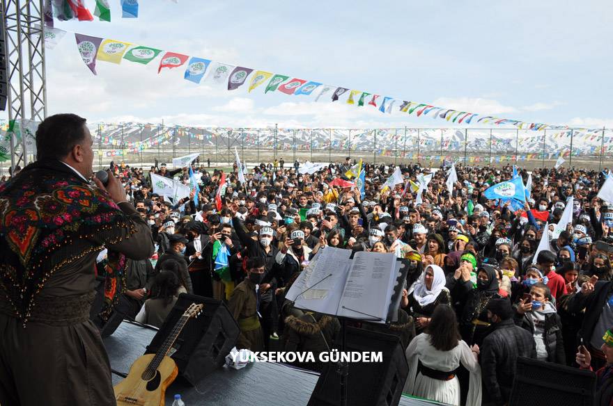 Yüksekova'da Newroz Kutlandı 15