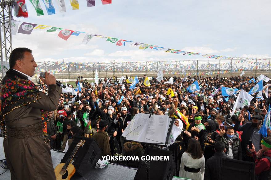 Yüksekova'da Newroz Kutlandı 16