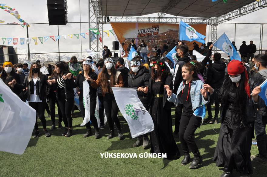 Yüksekova'da Newroz Kutlandı 3