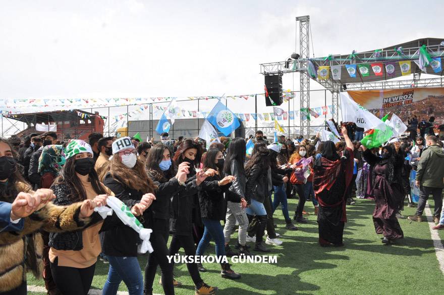 Yüksekova'da Newroz Kutlandı 9