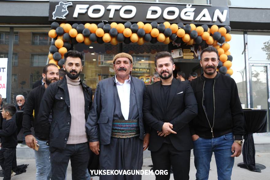 Yüksekova’da 'Foto Doğan’ İsimli İş Yeri Açıldı 6