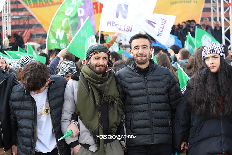 Yüksekova'da Newroz Kutlandı 10