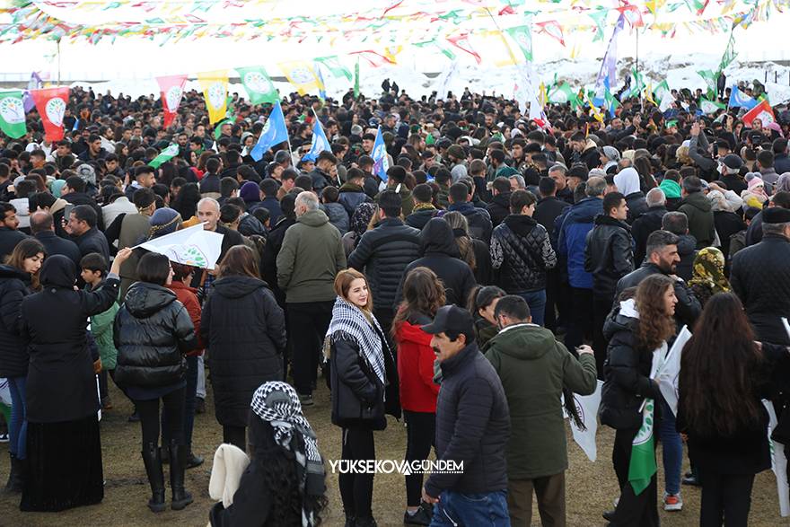 Yüksekova'da Newroz Kutlandı 16