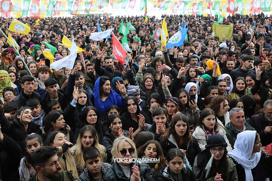 Yüksekova'da Newroz Kutlandı 45