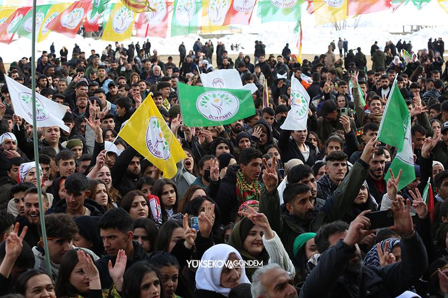 Yüksekova'da Newroz Kutlandı 51