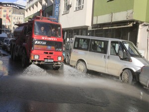 Belediye'den temizlik atağı