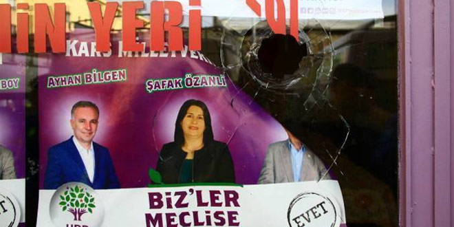 HDP’ye saldırılar devam ediyor