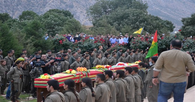 4 YPG savaşçısı Kandil’de toprağa verildi