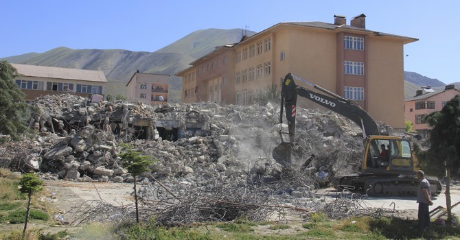 Hakkari'ye 160 yataklı öğretmenler evi müjdesi