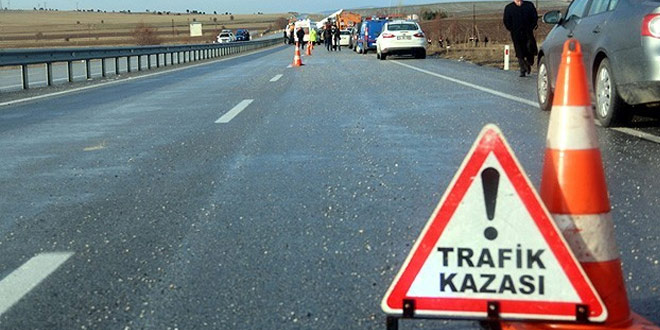 Van'da Trafik Kazası: 5 Yaralı