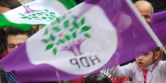 Silopi’de HDP binasına saldırı girişimi