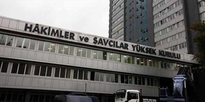 HSYK 156 hakim ve savcının görev yerini değiştirdi