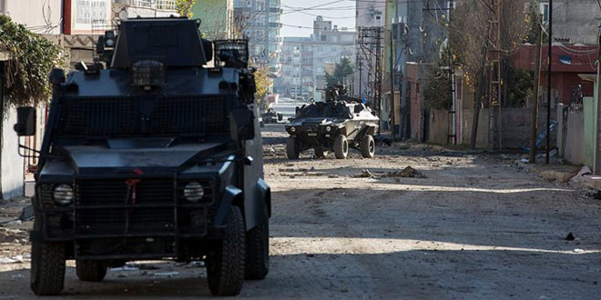 Cizre’deki yaralı çocuk 3 gündür hastaneye kaldırılamıyor