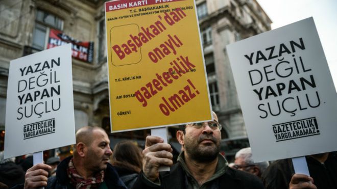 FT: Türkiye'de demokrasiyle ilgili kaygılar artıyor