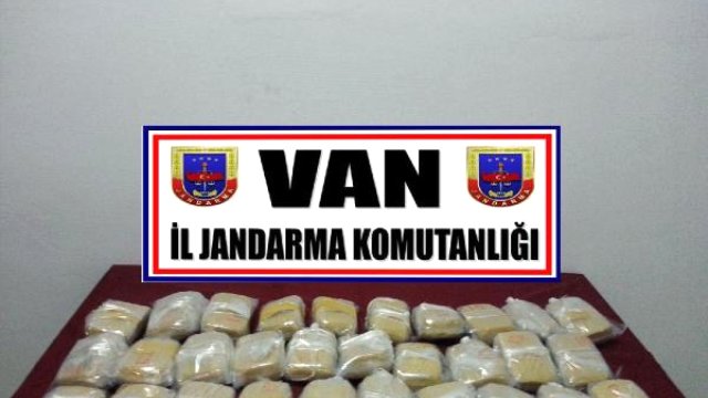 Van'da 16 Kilo Eroin Ele Geçti