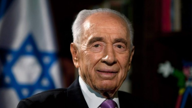 Şimon Peres felç geçirdi