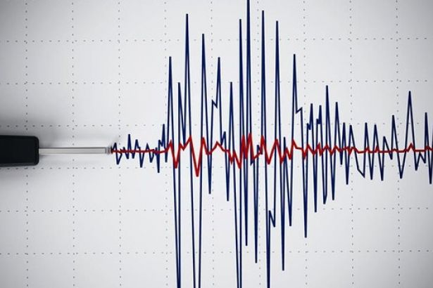 Manisa'da deprem