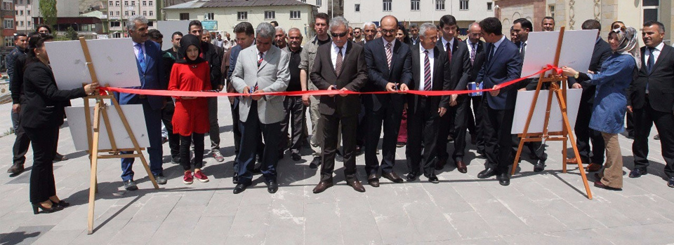 Hakkari’de ‘Tarım ve İnsan' konulu fotoğraf sergisi