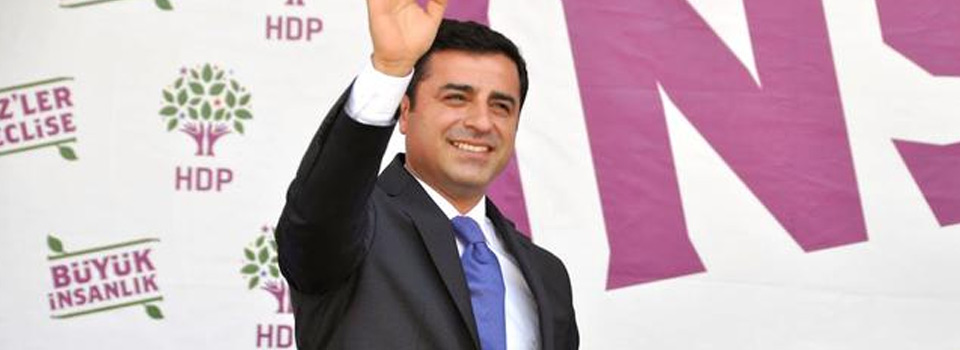 Demirtaş bu kez de Whatsapp’tan seslendi