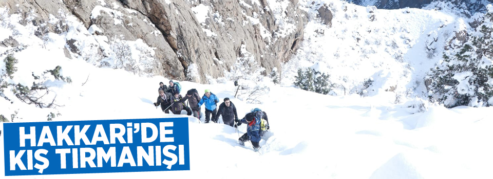 Hakkari'de Mar Şalita Manastırı’na kış tırmanışı