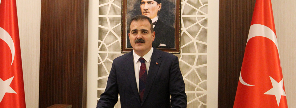 Hakkari Valisi Akbıyık'tan yeni yıl mesajı