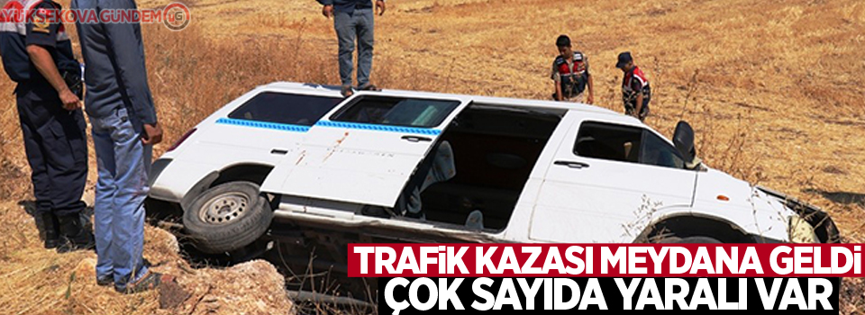 Öğrenci servisi devrildi: 8'i çocuk 10 yaralı