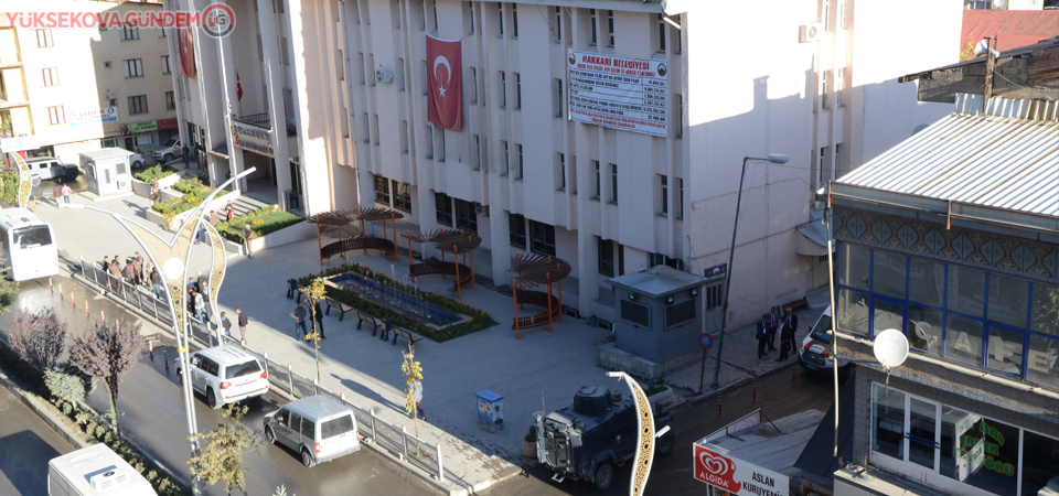 Hakkari Belediye Başkanı Karaman gözaltına alındı