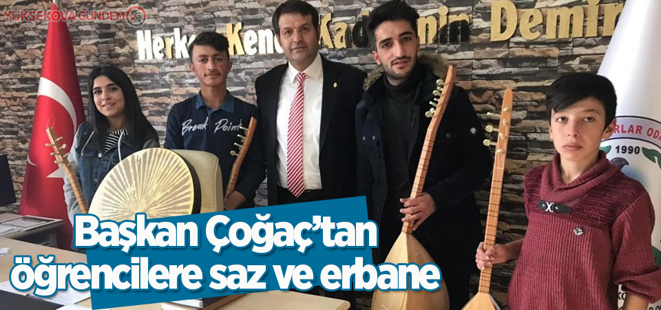 Başkan Çoğaç’tan öğrencilere saz ve erbane