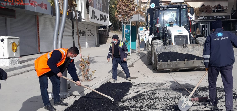 Hakkari belediyesi kış hazırlıklarını tamamlıyor