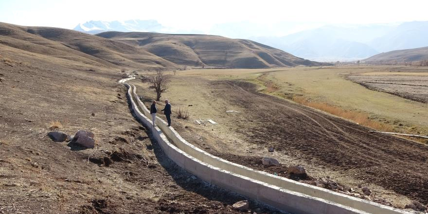 Suüstü köyünün 60 yıllık su kanalı sıkıntısı sona erdi