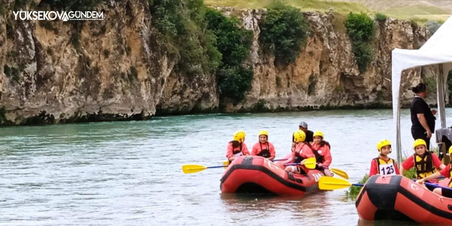 Çukurca rafting ekibi bölge birincisi oldu