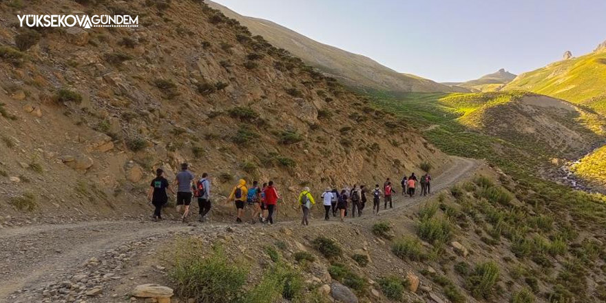 4 bin 116 rakımlı Cilo Dağı’na doğa yürüyüşü