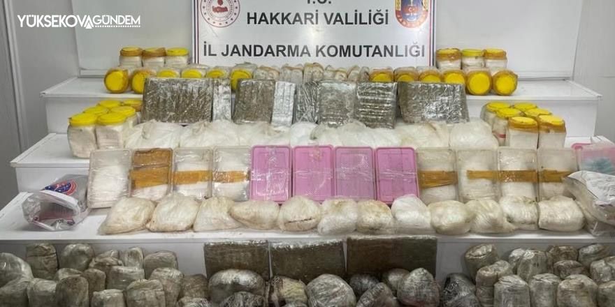 Yüksekova'da 126 kilo uyuşturucu ele geçirildi