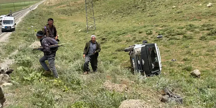 Yüksekova-Şemdinli yolunda kaza