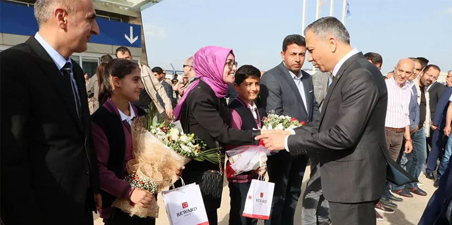 Bakan Yerlikaya Yüksekova’ya ziyaret etti