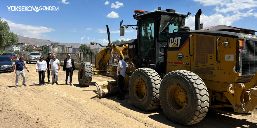 Yüksekova'da Yeni Yollar açılıyor