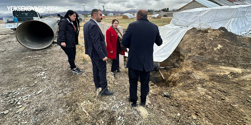 Yüksekova Belediyesi İlçede Altyapı ve Yol çalışmalarına devam ediyor