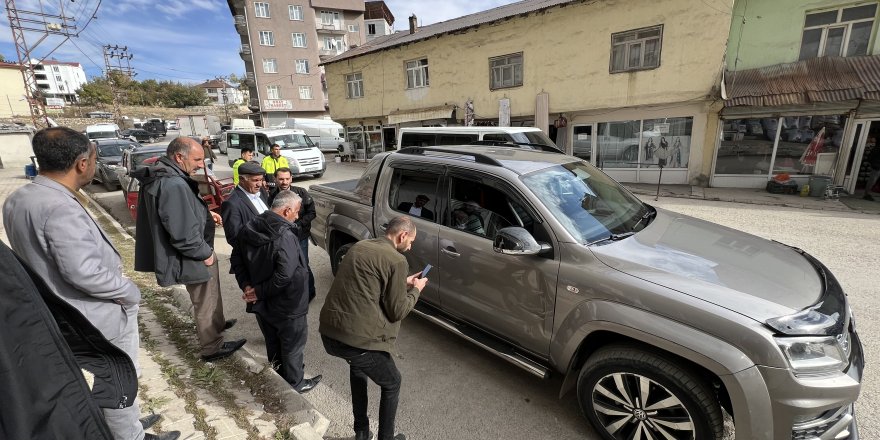 Yüksekova’da Trafik Kazası: 2 Yaralı