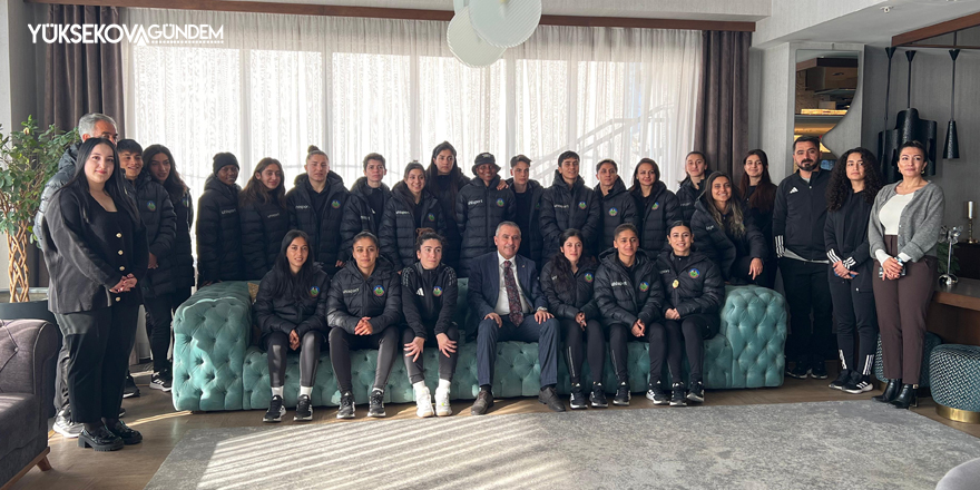 DoubleTree by Hilton Yüksekova Spor Kadın Futbol Takımına moral kahvaltısı verdi