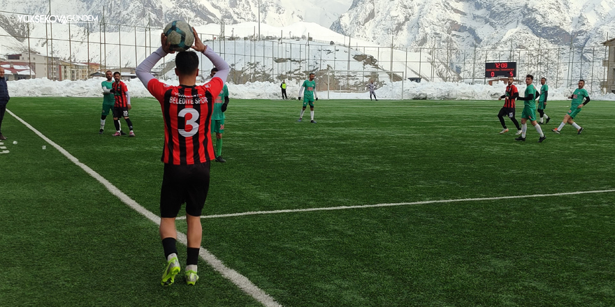 Yüksekova Belediyespor, Durankaya Belediyespor’u 5-0 mağlup etti