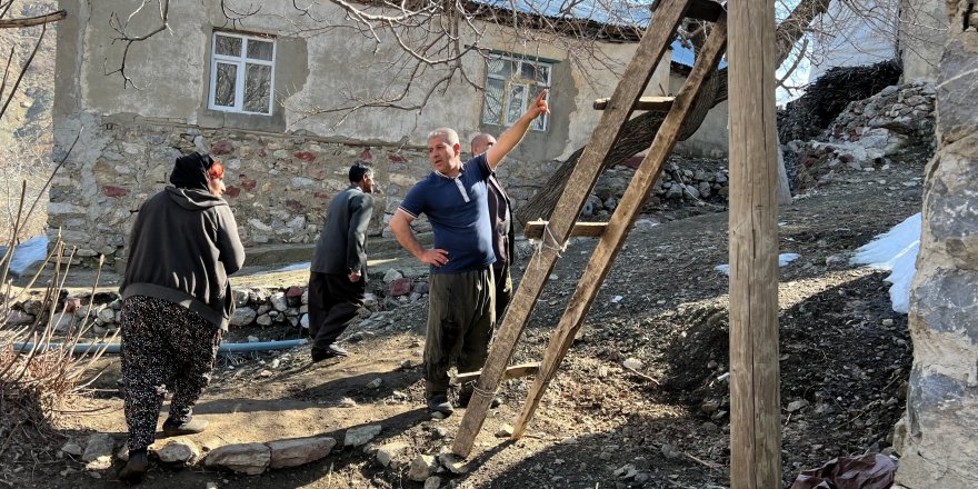 Yüksekova’da 4.7 Büyüklüğünde Deprem: Yeşiltaş Köyünde Hasar Meydana Geldi